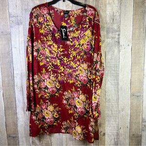 Simi 2X NWT(new with tags) Sheer Style Floral Embroidered Tunic with Sid…